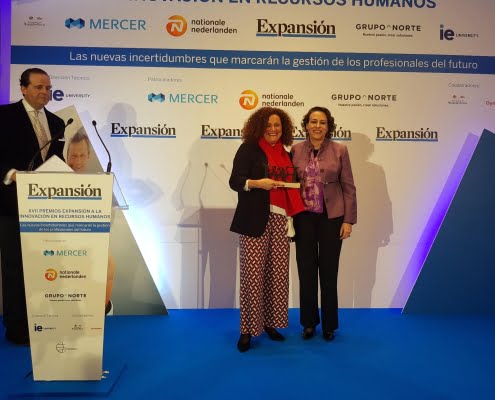 Valerio destaca la importancia de un entorno laboral seguro y en igualdad de oportunidades para...