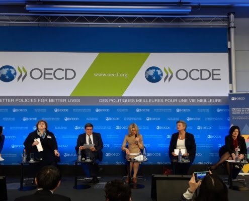 El 80% de los españoles cree que el Gobierno debe desarrollar políticas de integración