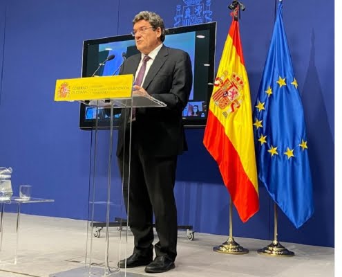 Escrivá: Las 10 actividades que más empleo perdieron en marzo y abril han recuperado afiliados en mayo