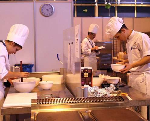 El paro registrado aumenta en 44.436 personas en febrero por el fuerte impacto de la tercera ola de la pandemia