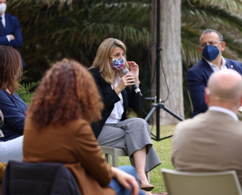 La ministra Díaz y la presidenta Armengol abordan en Baleares las problemáticas de las camareras de piso