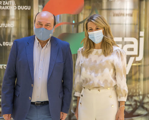 Yolanda Díaz se reúne con responsables del PNV